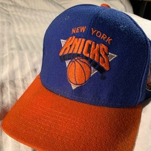 Starter Retro NY Knicks Fitted Cap